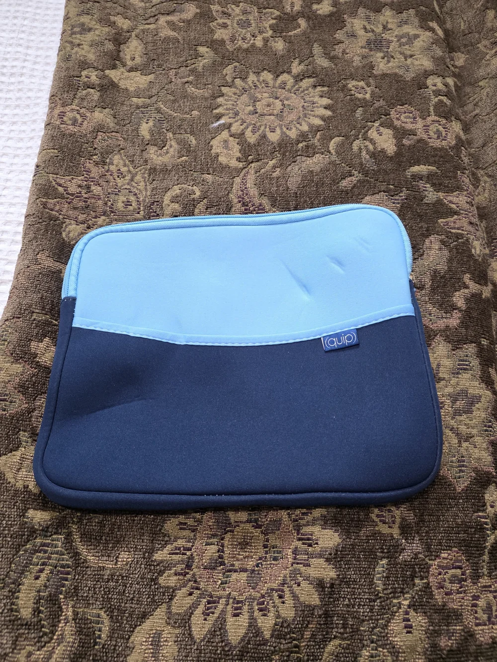 quip Light Blue & Navy Neoprene Laptop Sleeve